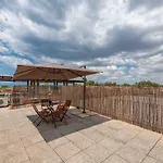 Apartment Pearl Coast Capitana