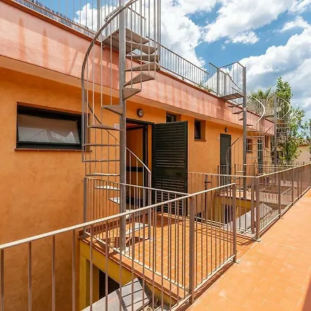 Pearl Coast Apartment